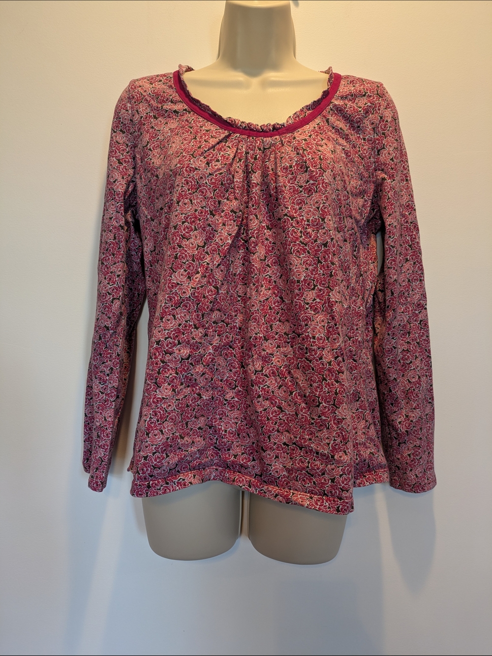 Women's Merona Pink Floral Long-Sleeve Scoop Neck Top Size Large